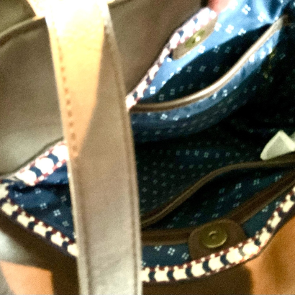 Large Desigual tote - Picture 3 of 6